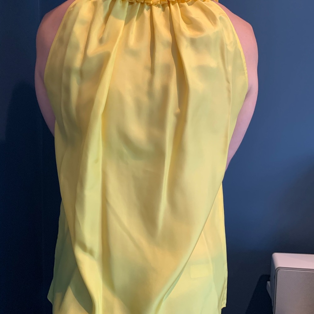 Sleeveless top - Picture 2 of 3